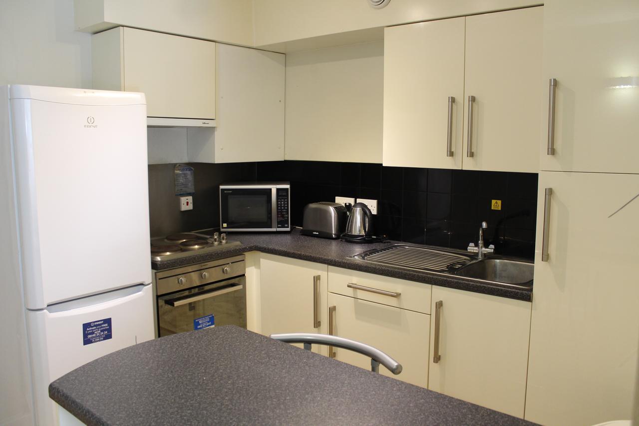 Newington Court Hostel Лондон Екстериор снимка