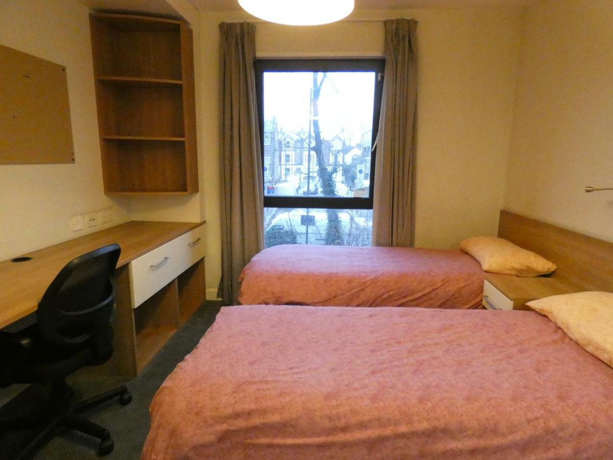 Newington Court Hostel Лондон Екстериор снимка